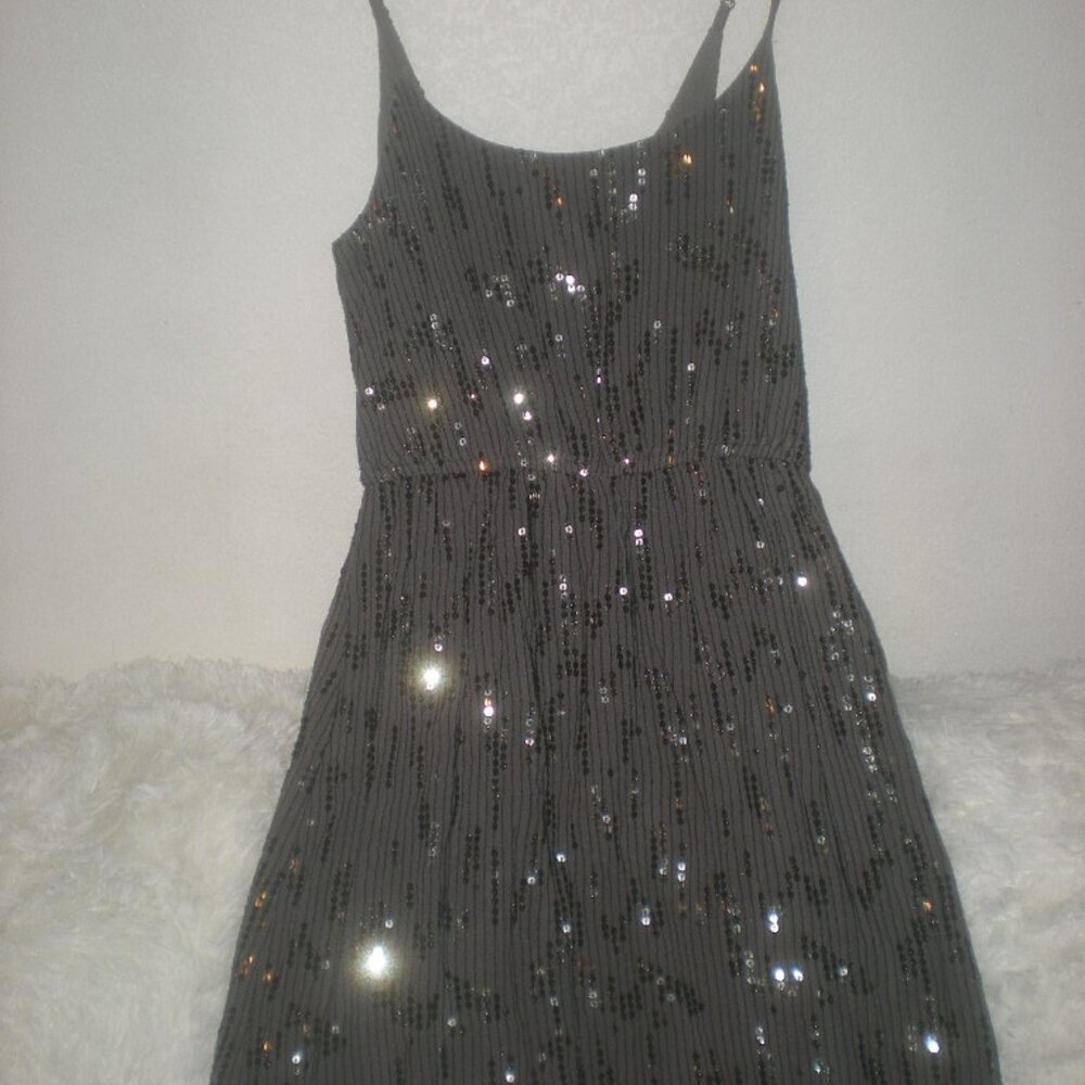 URBAN OUTFITTERS  Staring at Stars  Brand   Dress  NWOT  Size M  Gray